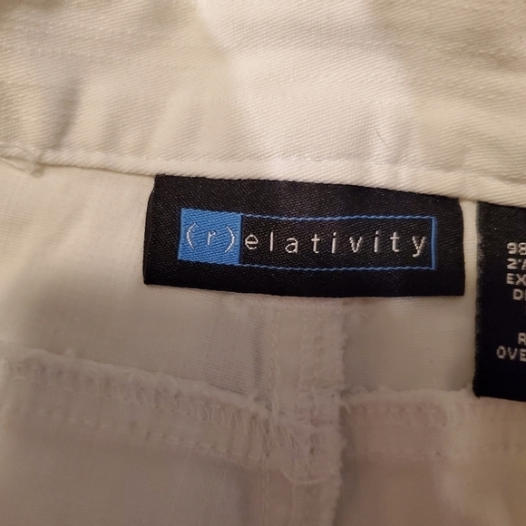 Relativity Cotton Capris - Picture 5 of 8